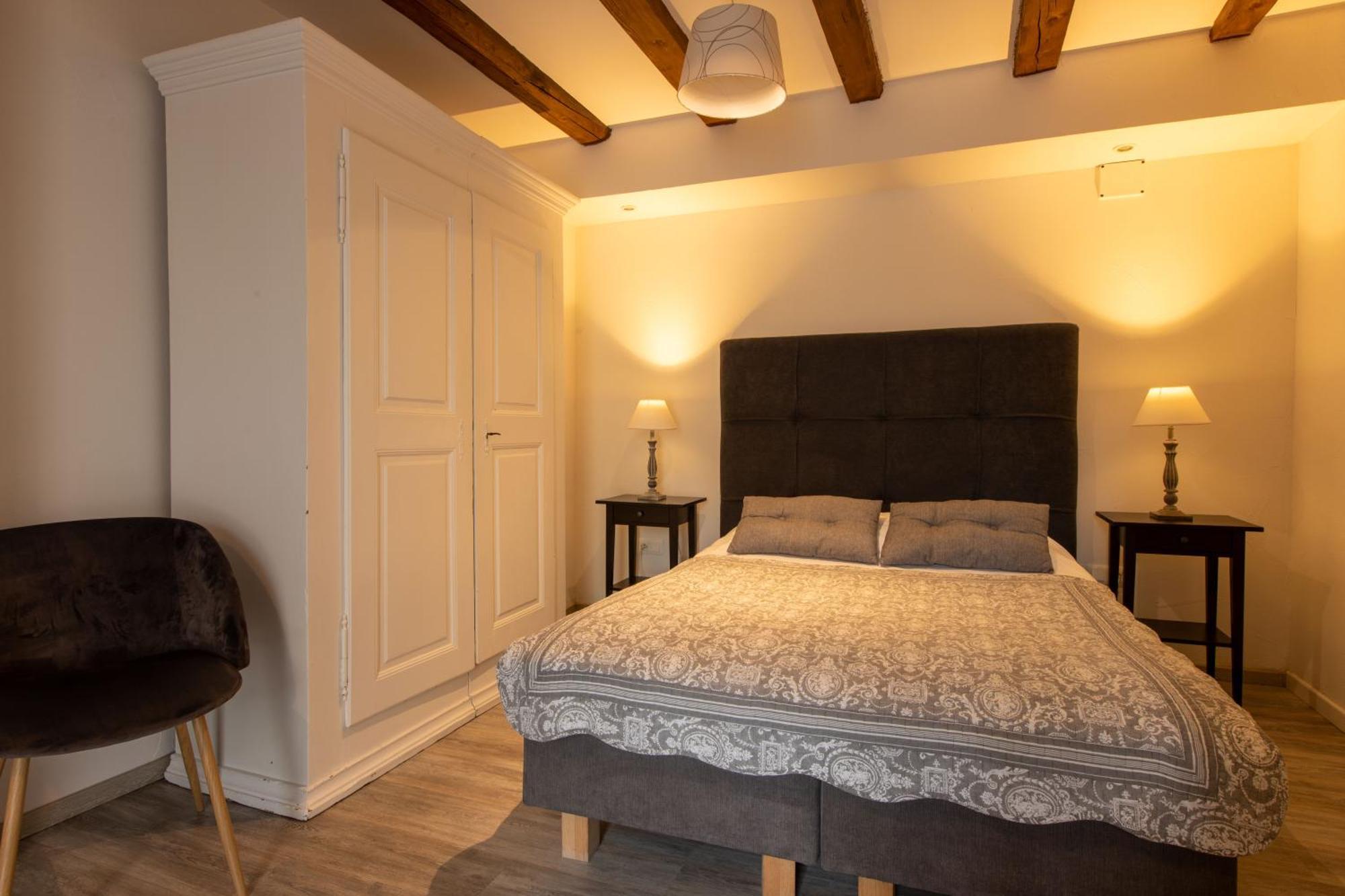 เลอ โดแมน เด ร็องปาร์ต Bed & Breakfast ซิลิสตาต์ ห้อง รูปภาพ